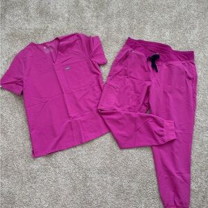 Figs scrub set